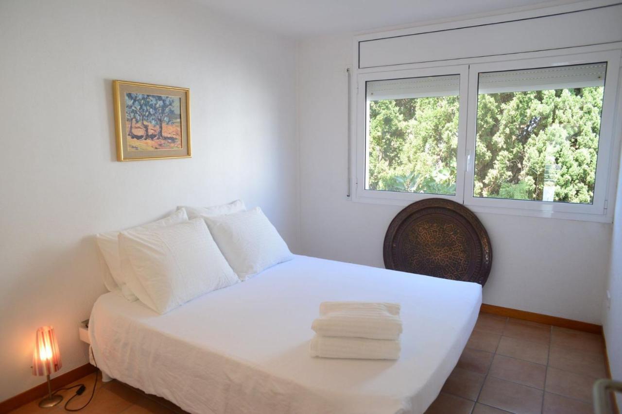 קדאקז Beachfront Duplex With Terrace And Sea Views - מראה חיצוני תמונה