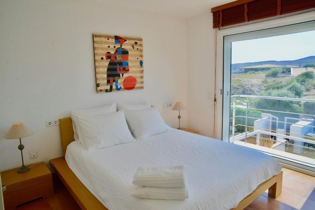 קדאקז Beachfront Duplex With Terrace And Sea Views - מראה חיצוני תמונה